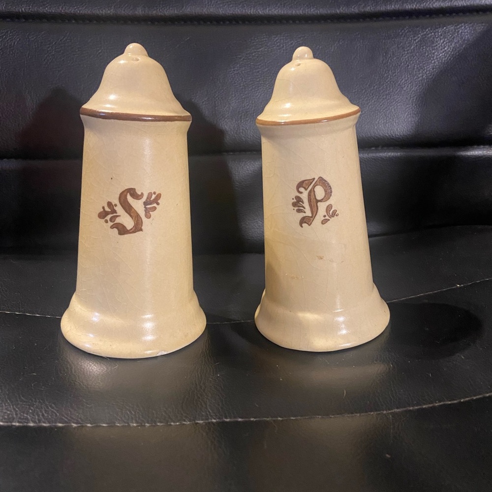 Vintage Pfaltzgraff Village Salt and Pepper Shakers Stoneware With Plugs Cottage